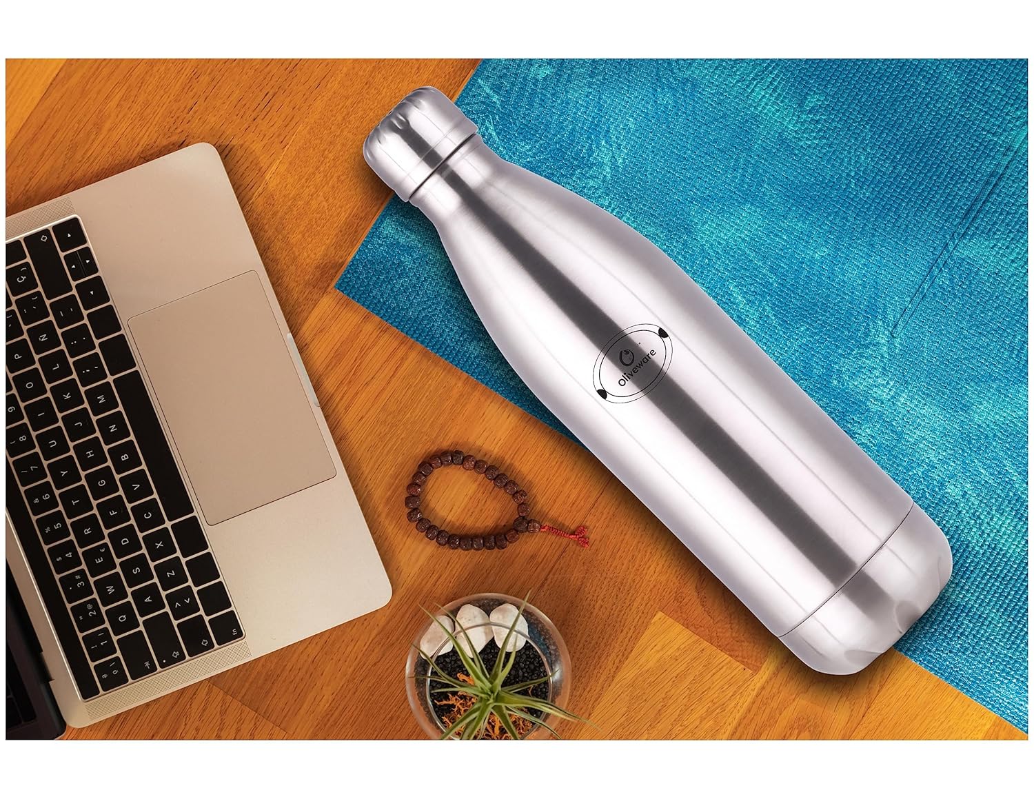 Oliveware Camo Vaccum Bottle with Sleeve, Stainless Steel (750ml), Hot and Cold, Insulated Bottle, Fit for Indoor & Outdoors - Silver