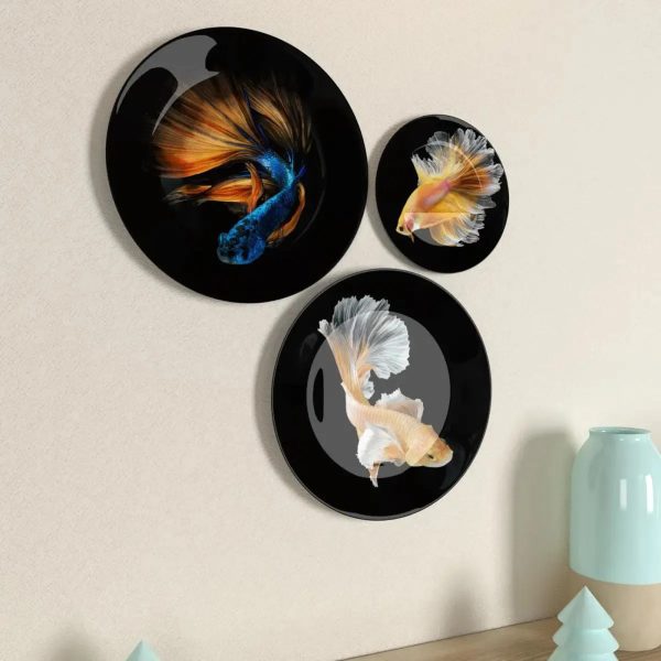 Ceramic Wall Plates with Beautiful Fish Art Wall Hanging Plate - Set of 3 - Image 2